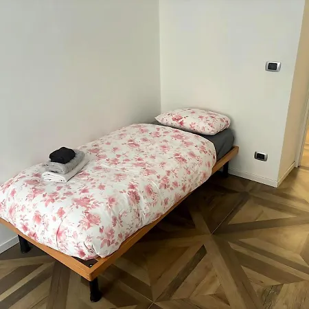 Διαμέρισμα Prisma Suite, A Due Passi Dalla Stazione *