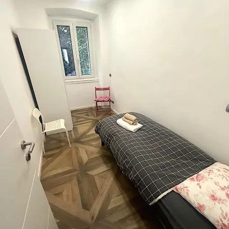 Prisma Suite, A Stone's Throw From The Station ترييستي