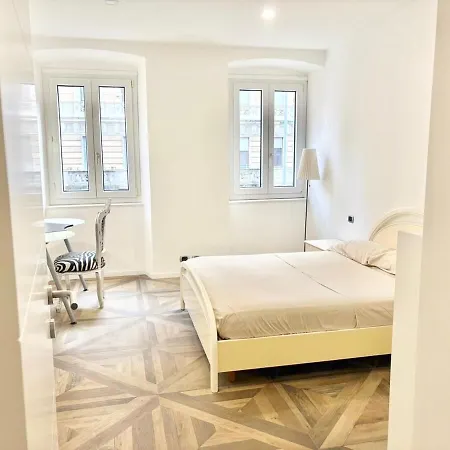 Prisma Suite, A Stone's Throw From The Station ترييستي